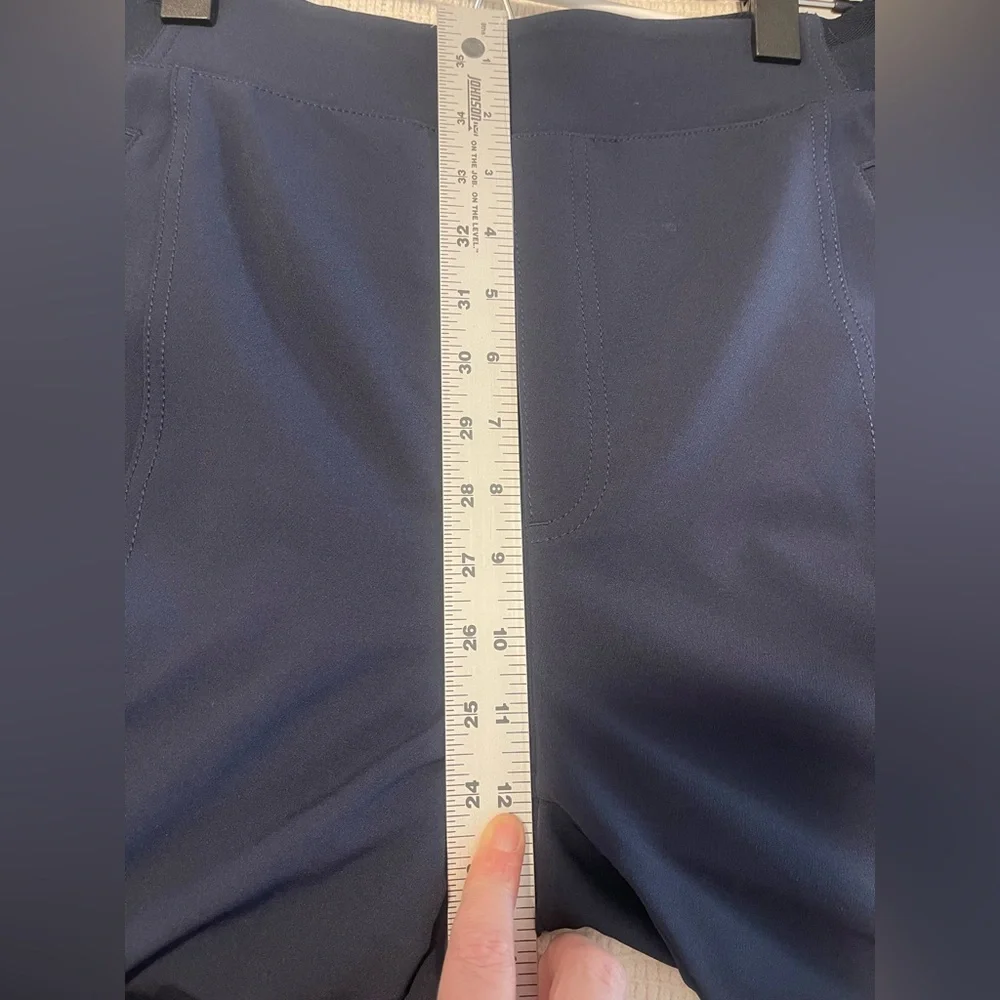 Athleta Womens Endless High Rise Cargo Pant Navy LNC Gorpcore Athleisure Sporty - Picture 12 of 15